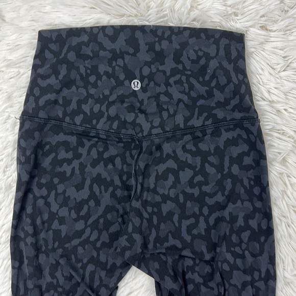 Lululemon Align Pant II 25" Formation Camo Deep Coal Multi / Black - Picture 6 of 6